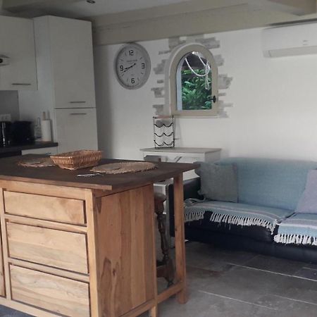 Logement Independant Au Calme Proche Toutes Commodites Et Transports Ле Кане Екстериор снимка